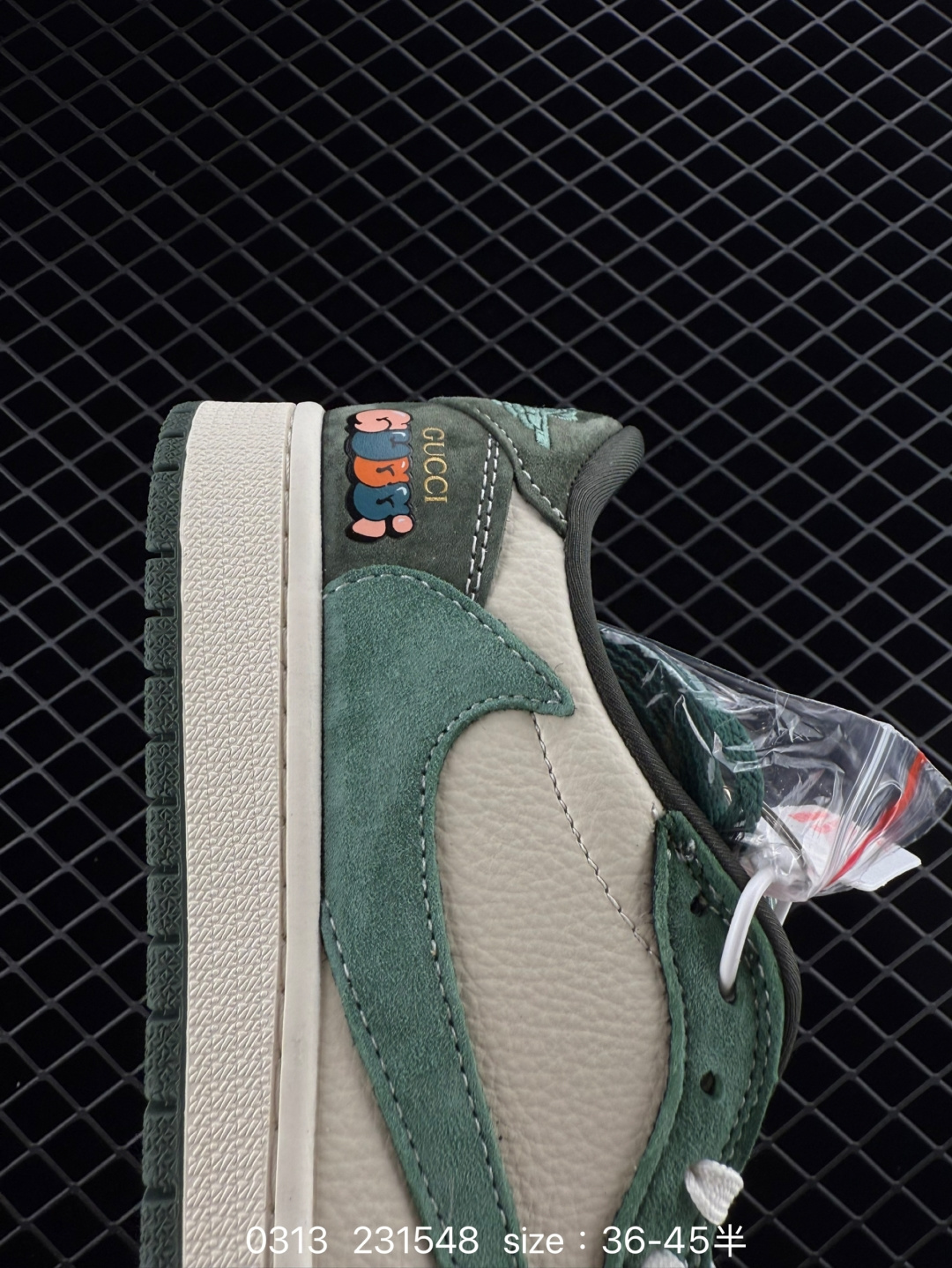 Travis Scott x Air Jordan 1 ” Reverse Mocha “